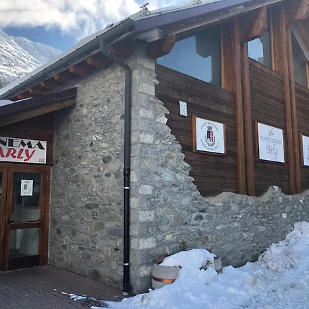 House Edelweiss By World